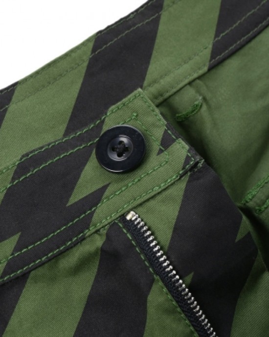 Diagonal Stripe Pockets Design Cargo Shorts